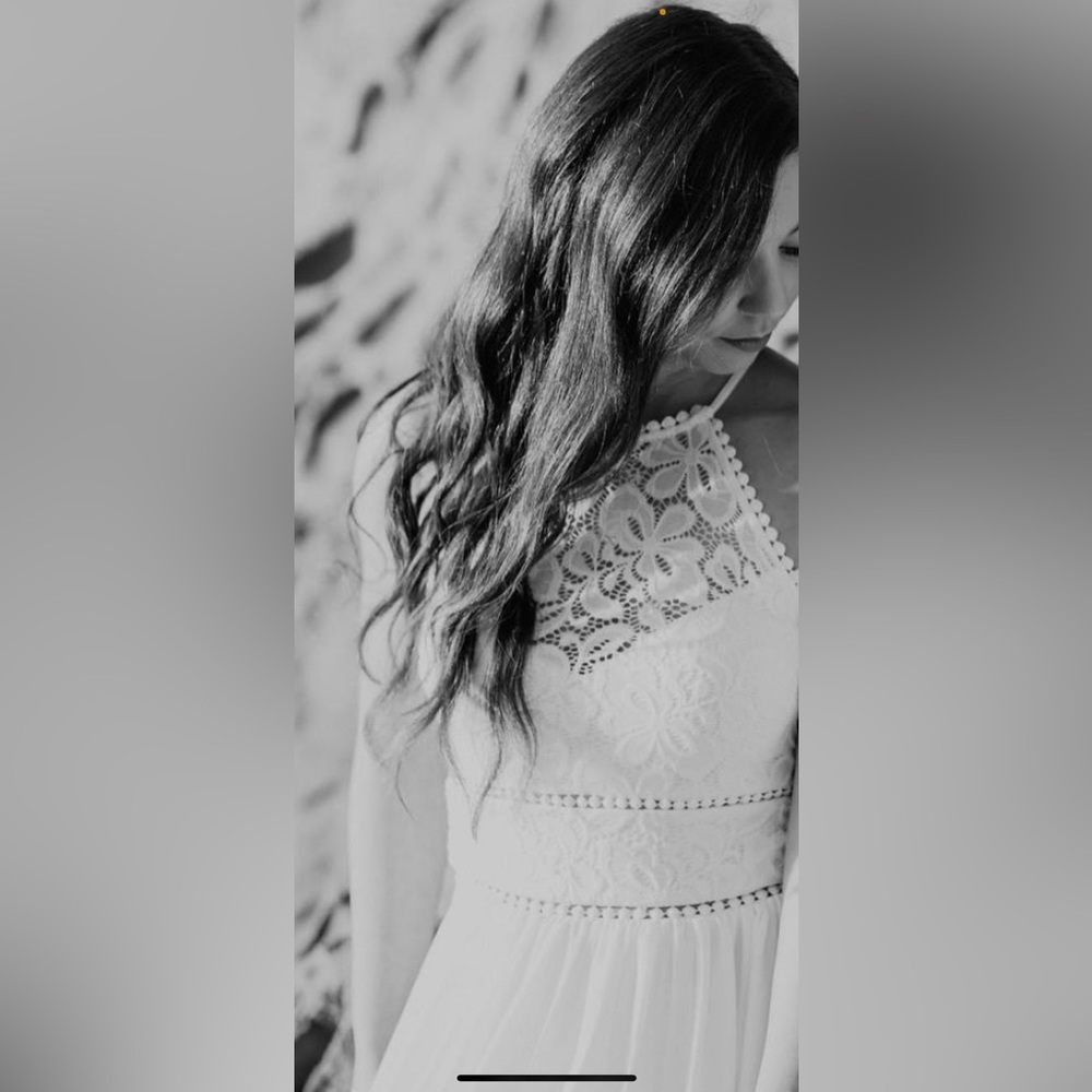 Size 2 white floor length maxi dress with lace detail